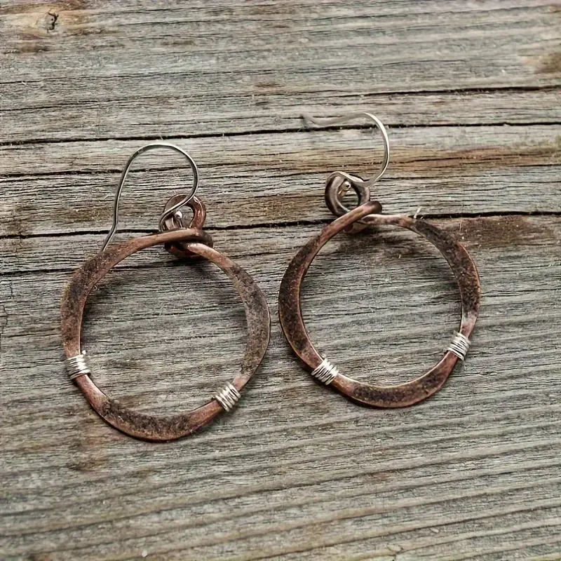 Vintage bronze hoop earrings "Cocktail Hour" – Timeless & chic