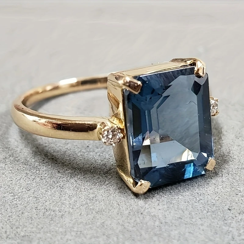 Cubic Blue Sky Crystal Gold Ring "Romantic Dinner" – Elegant & refined