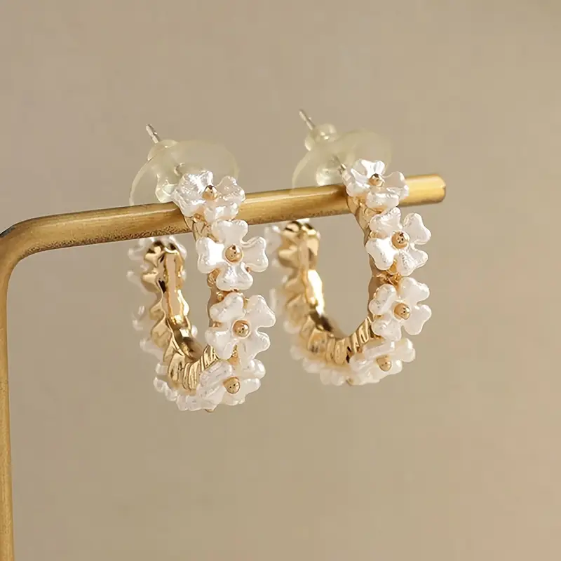 Daisy hoop earrings "Sunday Picnic" – Fresh & feminine