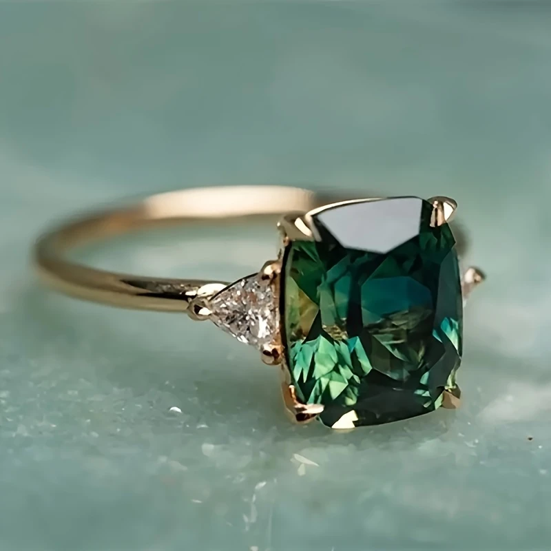 Green cubic glass ring "Sunset Soirée" – Elegant & refined