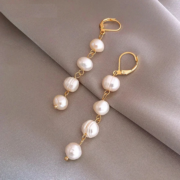 Gold pearl dangling earrings "Cocktail Hour" – Elegant & refined