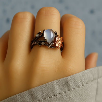 Moonstone ring "Sunday Picnic" – Elegant & natural