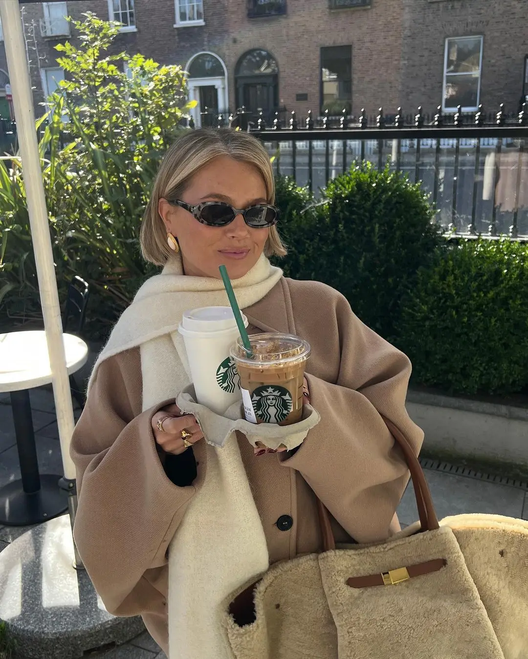 Wool oversized coat "Weekend Getaway" – Elegant & refined