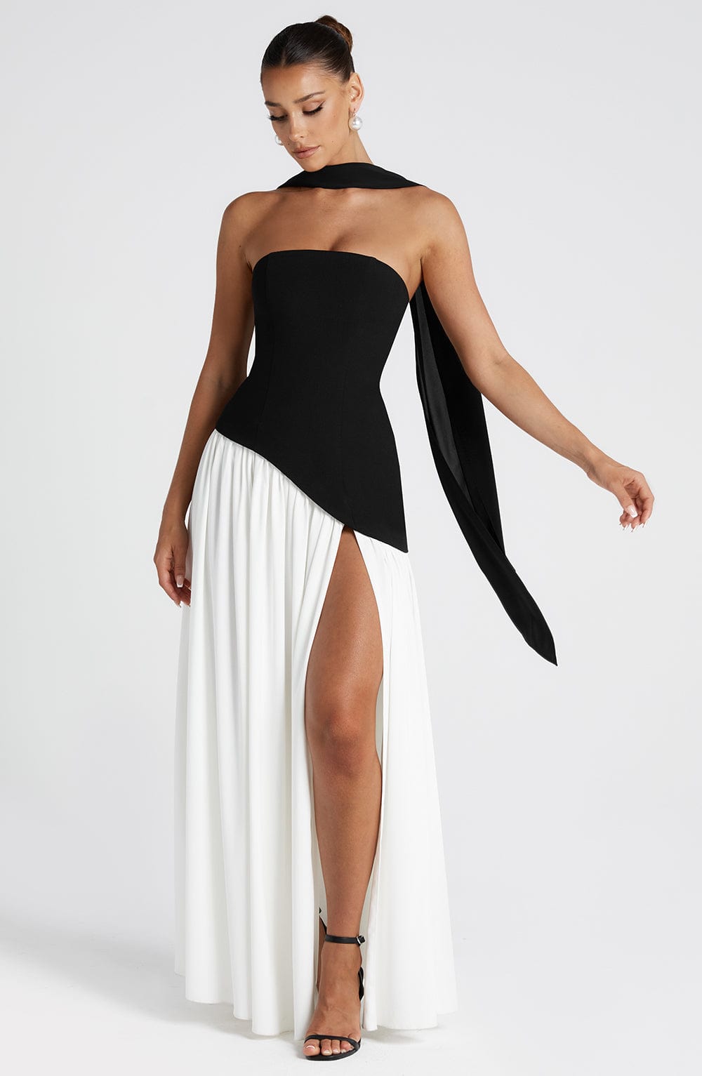 Silk dress "Garden Party" – Light & airy