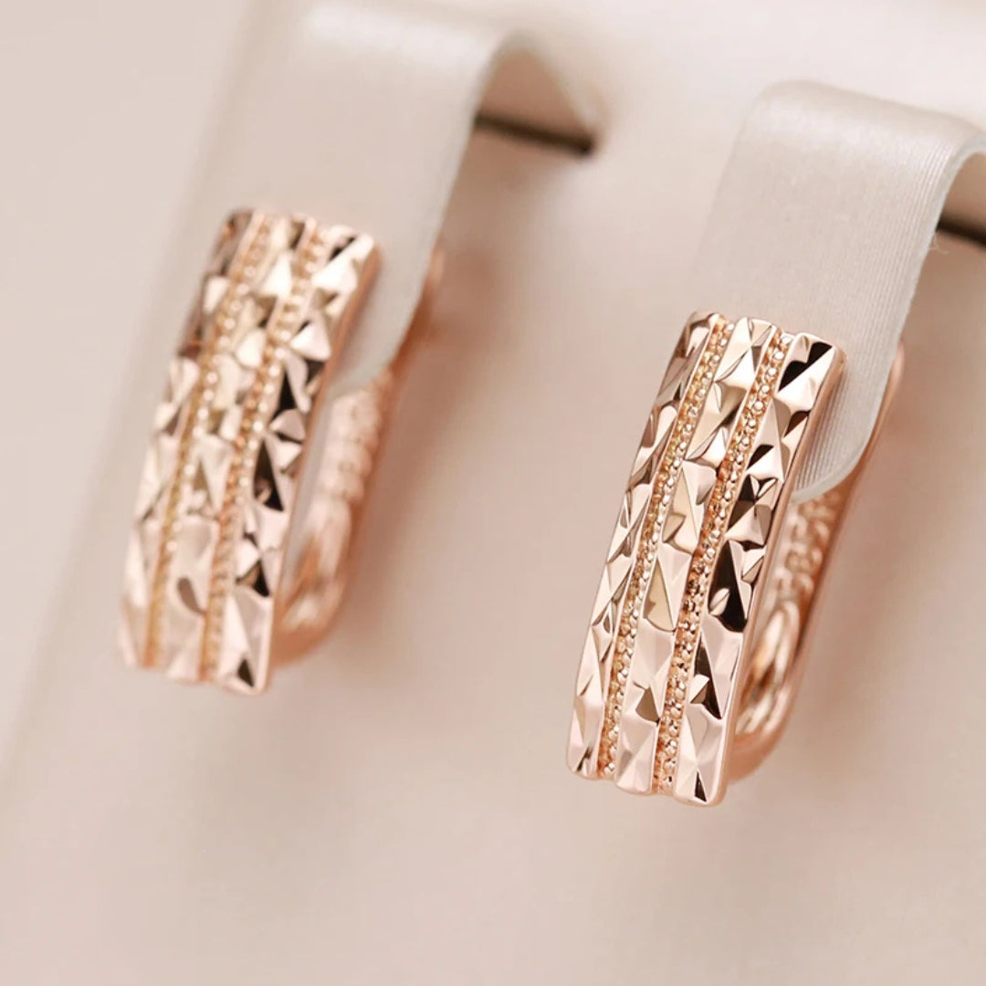 Elegant Gold Rectangular Earrings "Cocktail Hour" – Elegant & refined