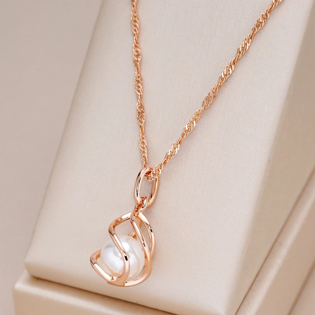 Elegant pearl cover gold necklace "Cocktail Hour" – Elegant & refined